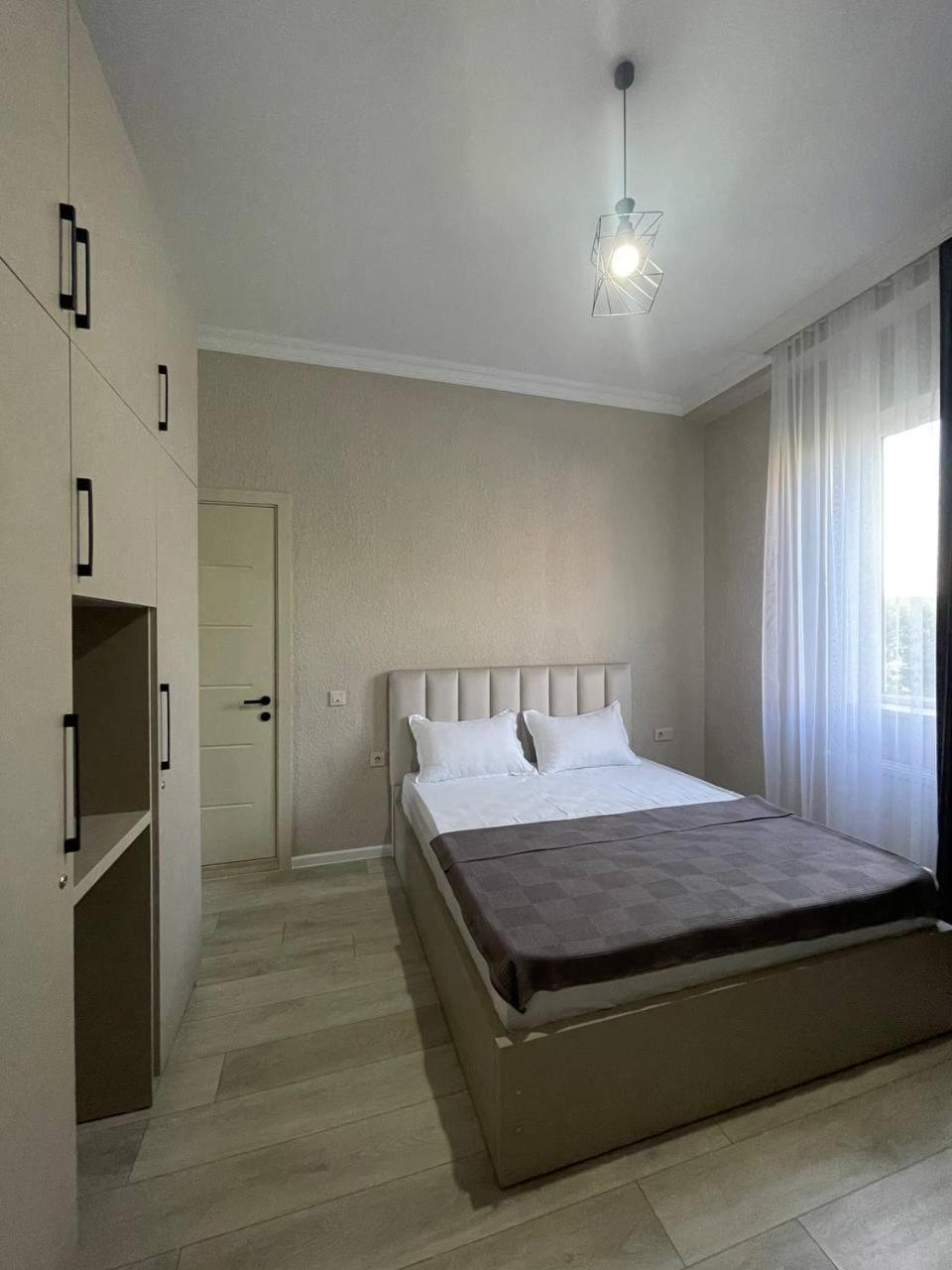Guest House Nima Kʼutʼaisi Exterior foto